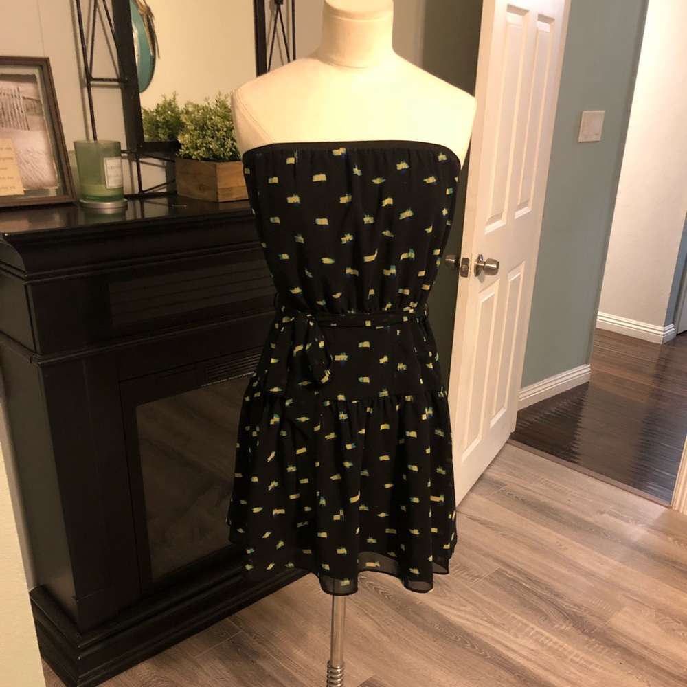 Strapless dress